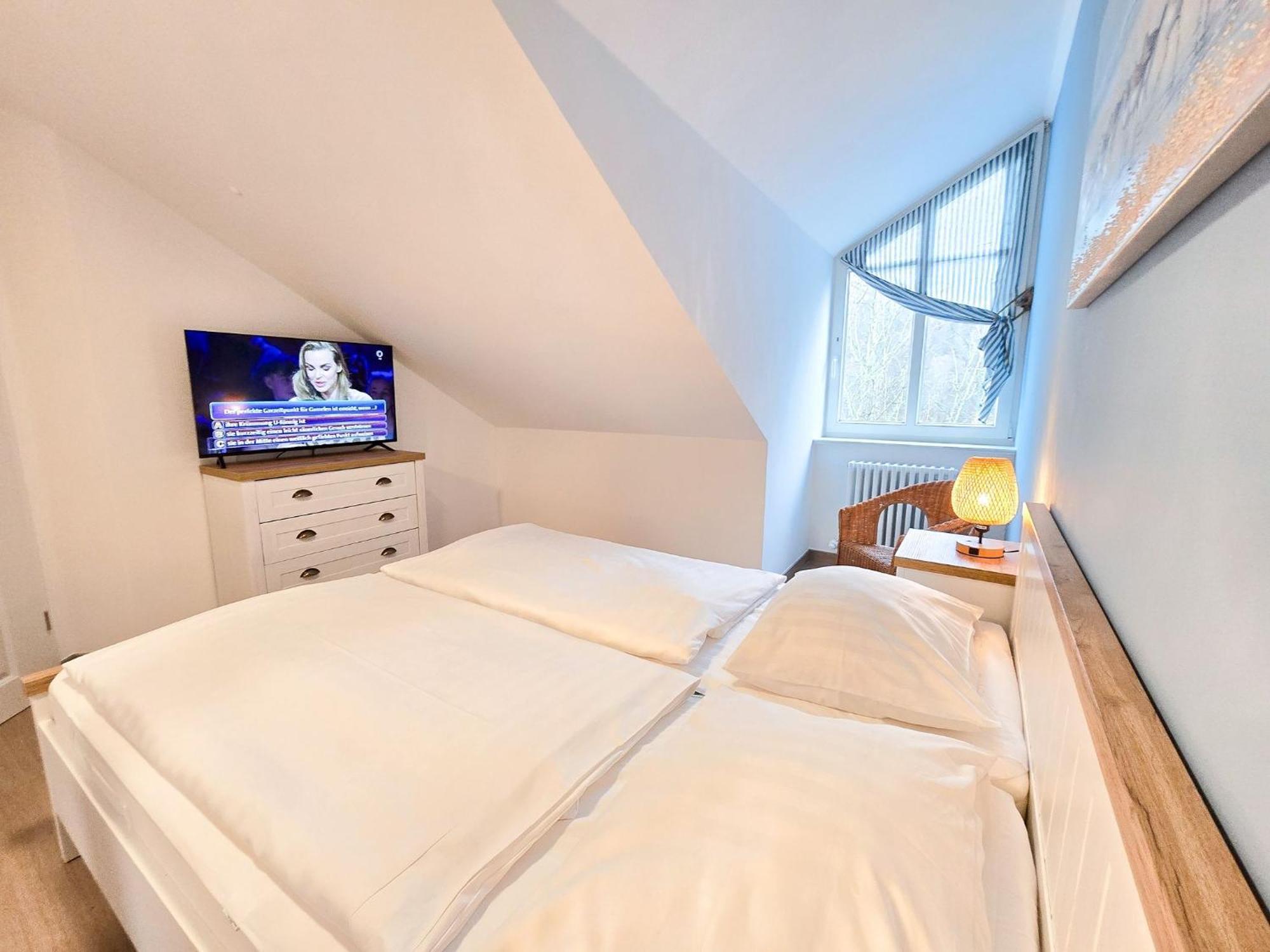 Klassik Mit 1 Schlafzimmer Und Balkon Im Dachgeschoss 184 Apartment Ostseebad Binz